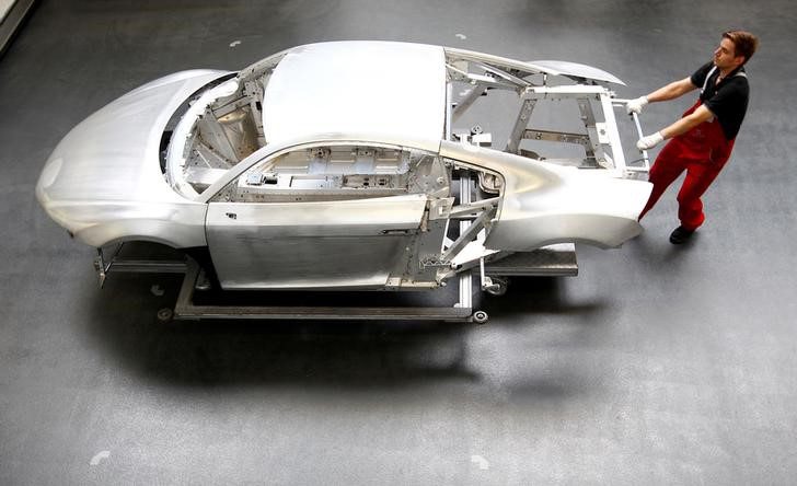 Çin Otomobil Pazarında Büyük Artış: Elektrikli Araçlar Zirveye Oynuyor!