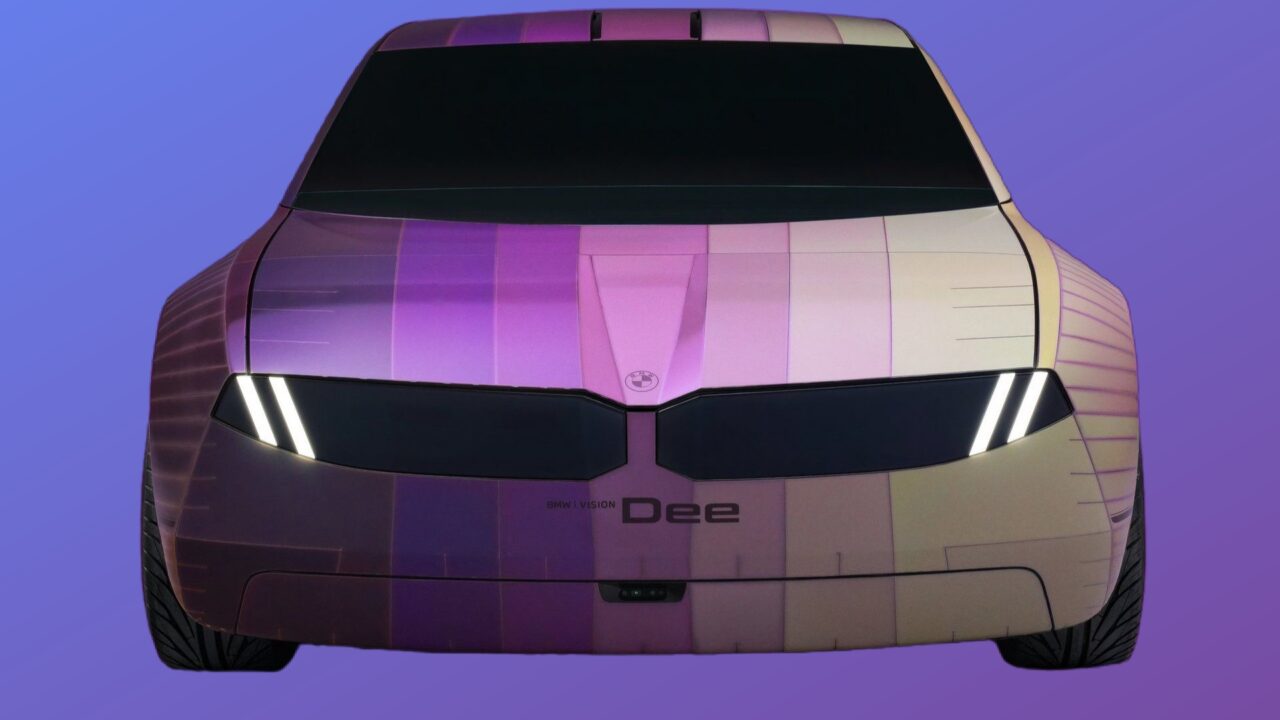 BMW’den Boya Derdine Son! E Ink Teknolojisi ile Araçlar Renk Değiştirecek!