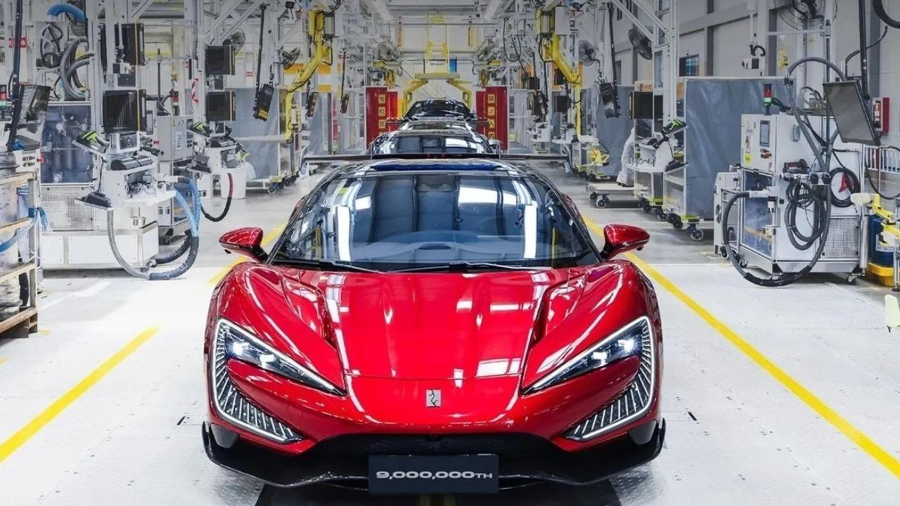 Çinli BYD 9 Milyonuncu Aracını Üretti: Türkiye Yatırımı da Yolda!