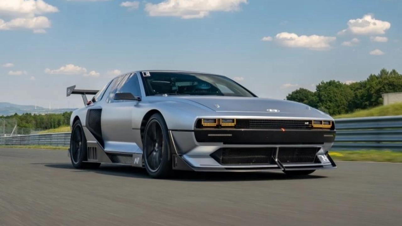 Hyundai’nin Hidrojen Hibrit Canavarı N Vision 74 Üretime Giriyor..