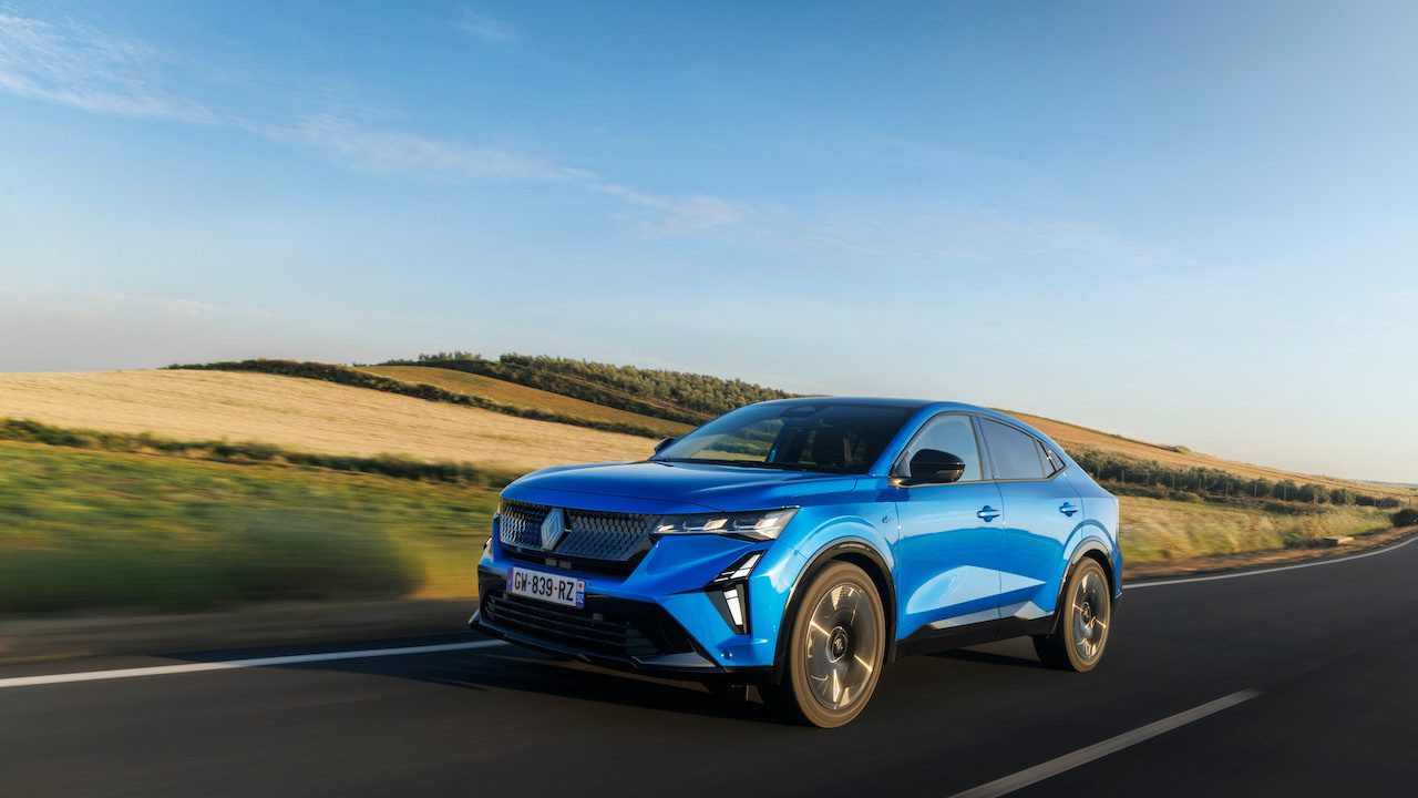 Renault Rafale, Türkiye Pazarına Giriş Yaptı: Fiyatıyla Dikkat Çekiyor!