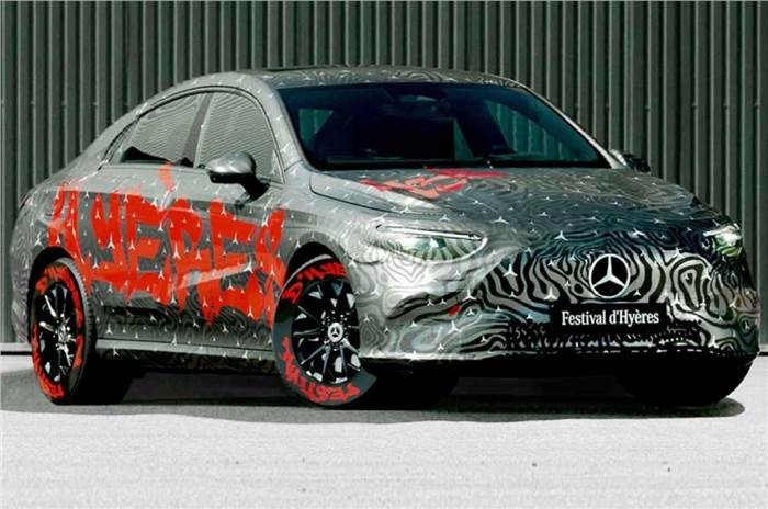 Yeni Elektrikli Mercedes CLA: 750 km Menzil ve Yenilikçi Tasarım