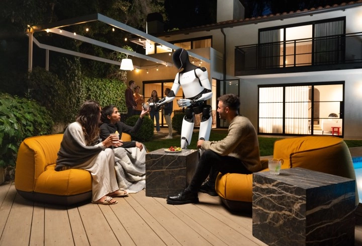 Tesla’nın Optimus Robotları: İnsansal Kontrol Altında Çalışıyor