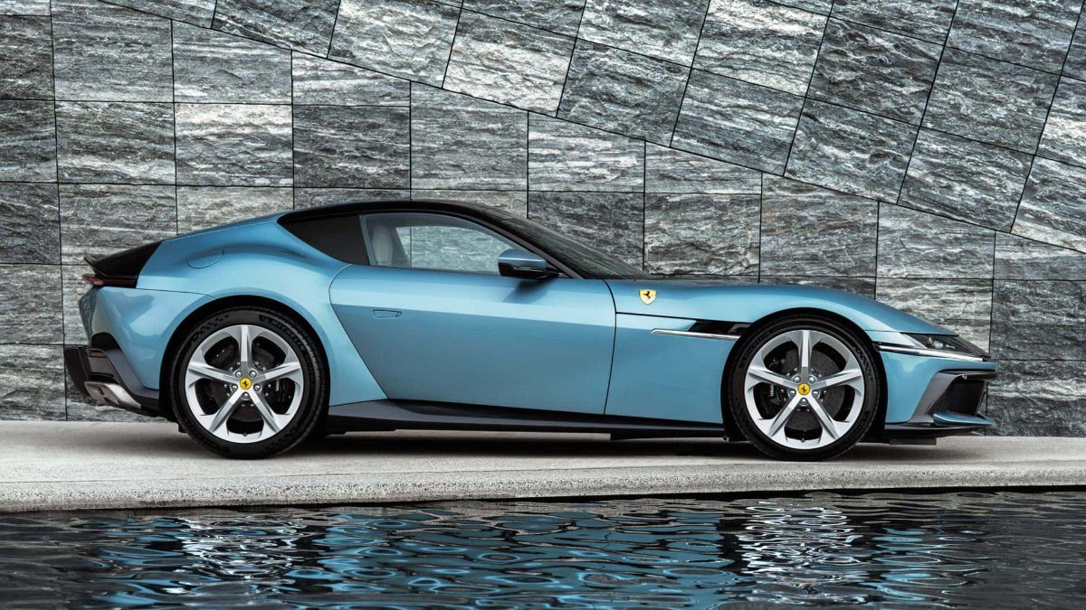 Ferrari’den Büyük Başarı: Üretilen Araçların %90’ı Hâlâ Yollarda