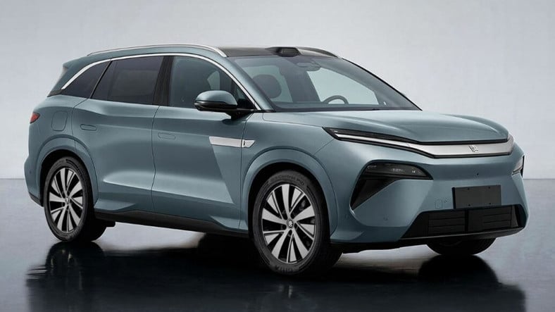 BYD, Yeni Modelleri Han L ve Tang L’i Tanıttı: Elektrikli Devrim Başlıyor