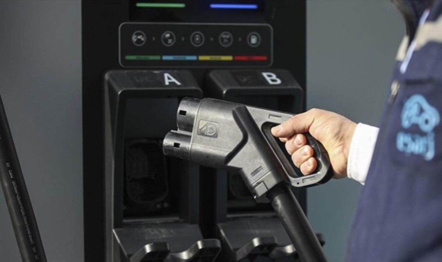 OtoPriz ve Yolcu360’dan Elektrikli Araç Kullanıcılarına Yüzde 15 İndirim Fırsatı