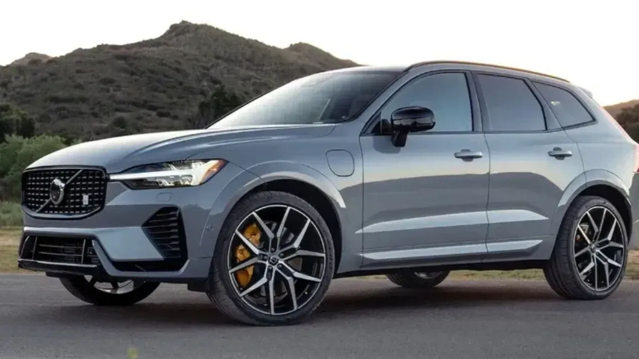 Yeni Volvo XC60 Tanıtıldı: Premium SUV Segmentinde Fark Yaratan Yenilikler