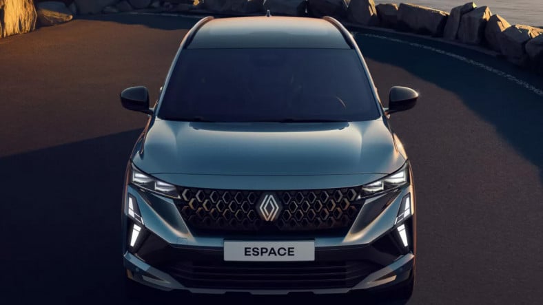 Renault Espace 2025, Yenilenen İhtişam ! İşte Detaylar