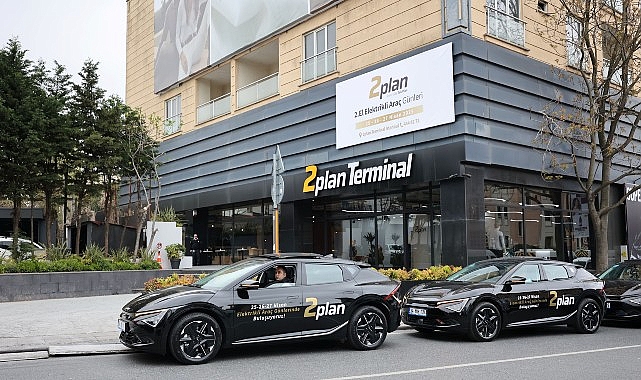 “2. El Elektrikli Araç Günleri: 2plan, Etiler’de Elektrikli Araç Tutkunlarını Buluşturuyor”