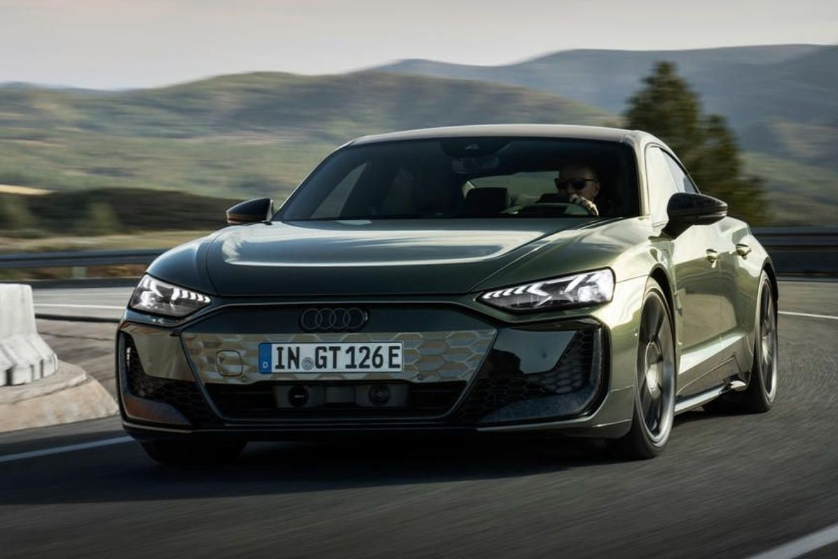 Audi 2025 RS GT e-tron ile Elektrikli Performansa Yeni Bir Boyut Kazandırıyor!