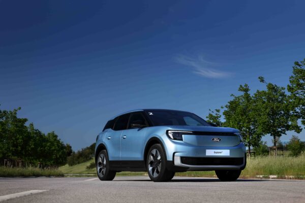 Ford Türkiye Sıradışı Elektrikli Yeni Binek ve Ticari 1