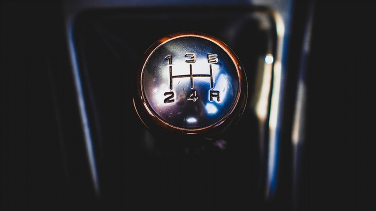 Otomatik Vites Araçlar Türkiye’de Neden Bu Kadar Popülerleşti?