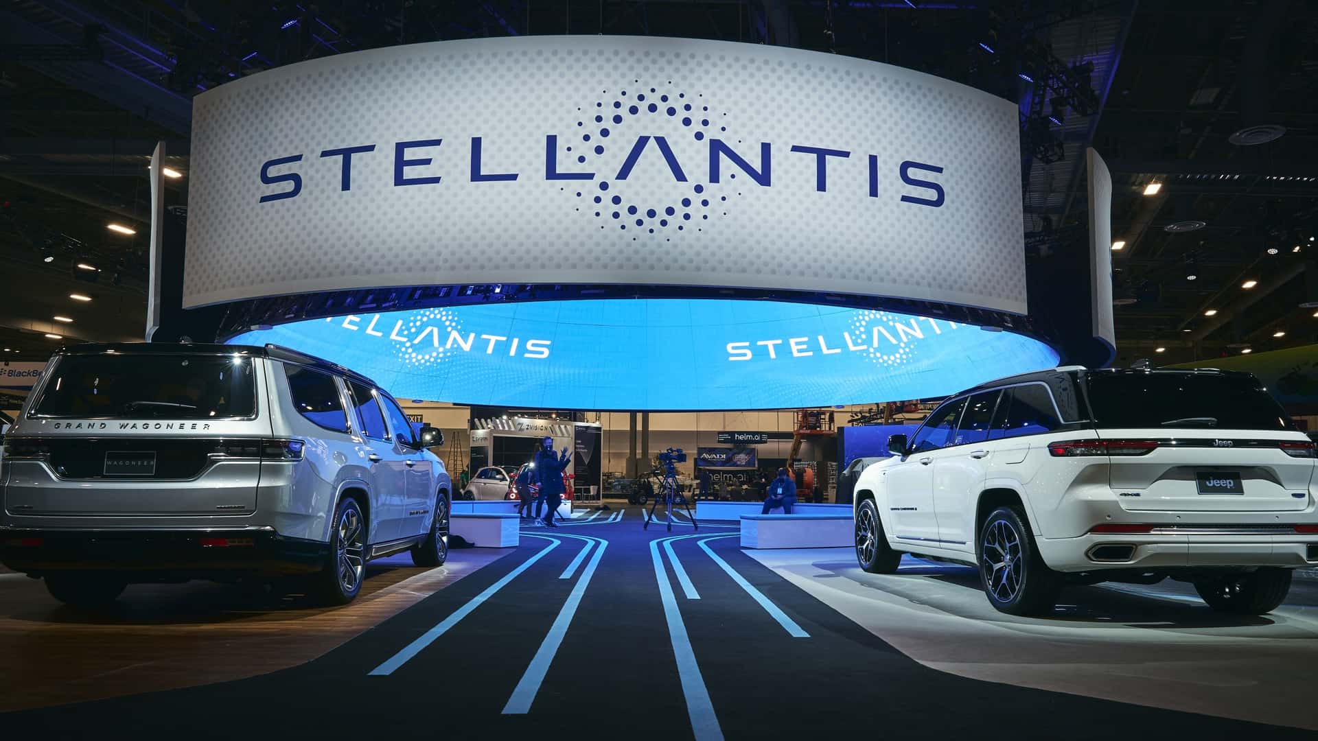 Stellantis, Kötü Performans Gösteren Markalarının Faaliyetine Son Verebilir  - Midas