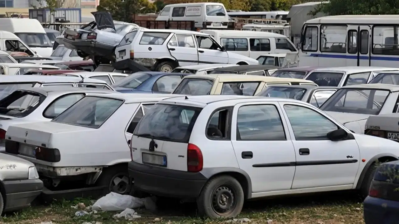 20 Yaş Üstü Araç Sahiplerine ÖTV'siz Yerli Araç Fırsatı - Haber Yazar