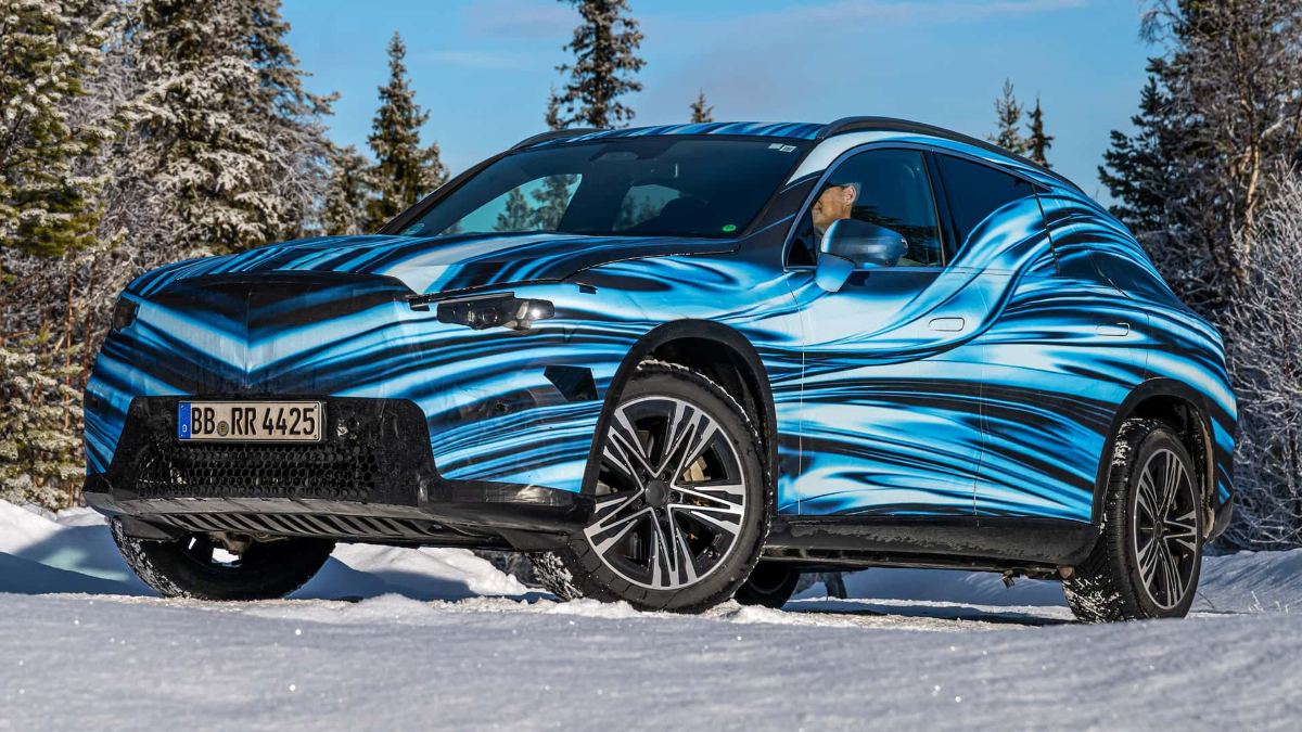 Mercedes-Benz Yeni Elektrikli GLC Modeliyle Elektrikli Dönüşümde Zirveye Oynuyor