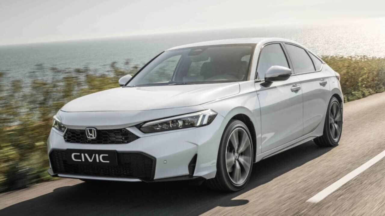 2025 Honda Civic Türkiye’de Yenilenen Güç ve Tasarım