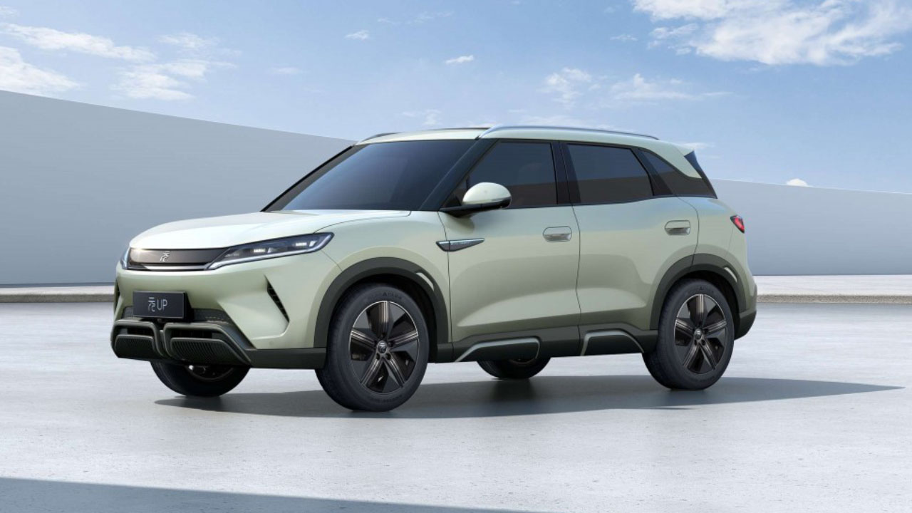 Elektrikli BYD Yuan Up için resmi görseller paylaşıldı - LOG