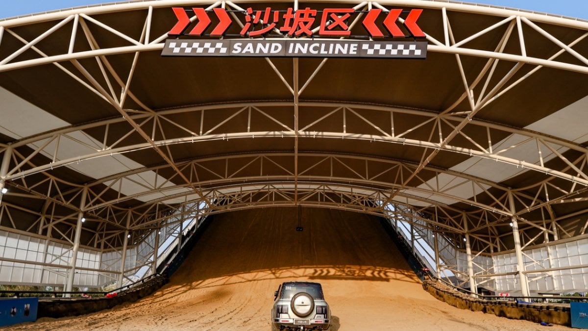 Otomobil devinden Çin'de bir ilk: Yüksek hız tutkunları için özel pist