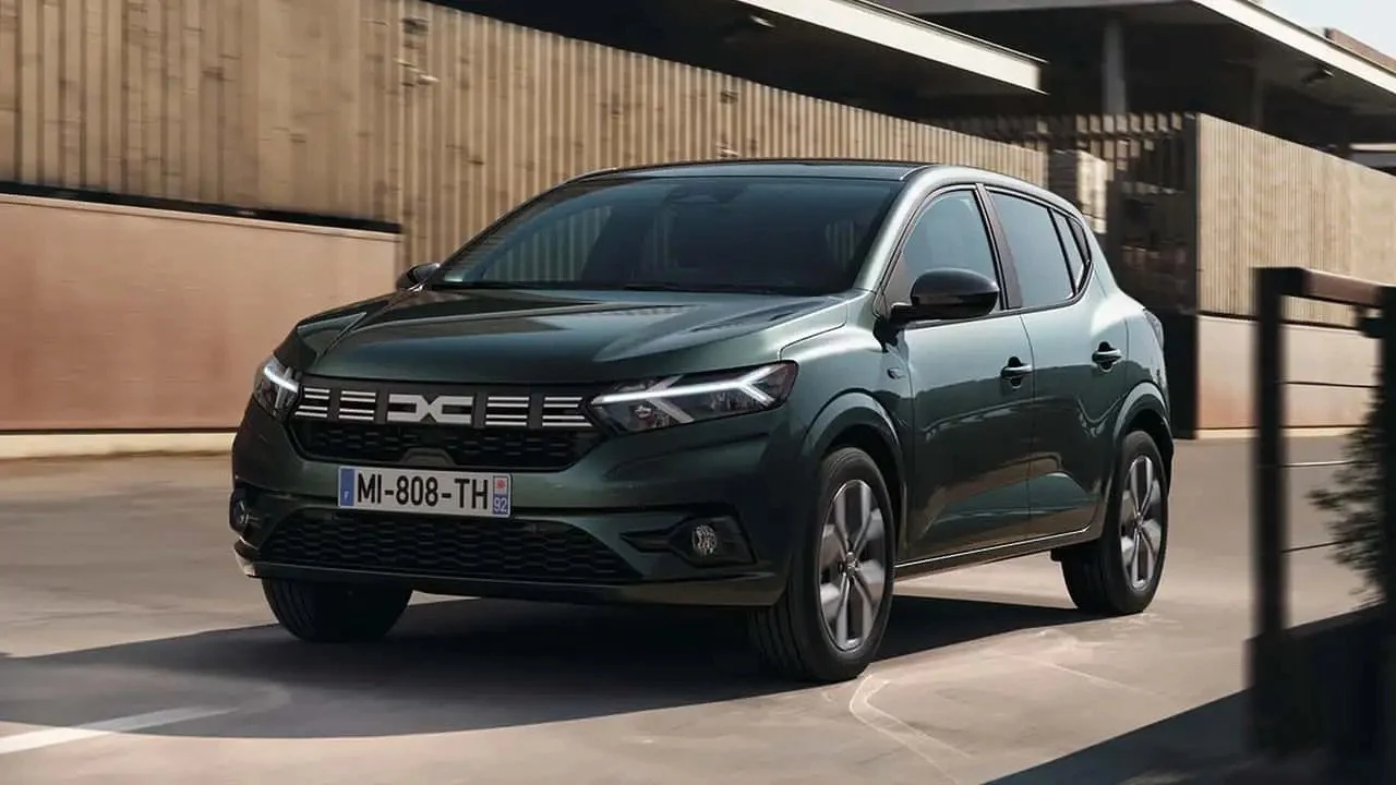 140 beygirlik full hibrit Dacia Sandero geliyor! - ShiftDelete.Net