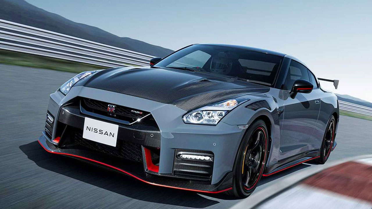 GT-R Hayranlarına Müjde! Nissan’ın Süper Spor Efsanesi Hibrit ve Elektrik ile Geri Geliyor