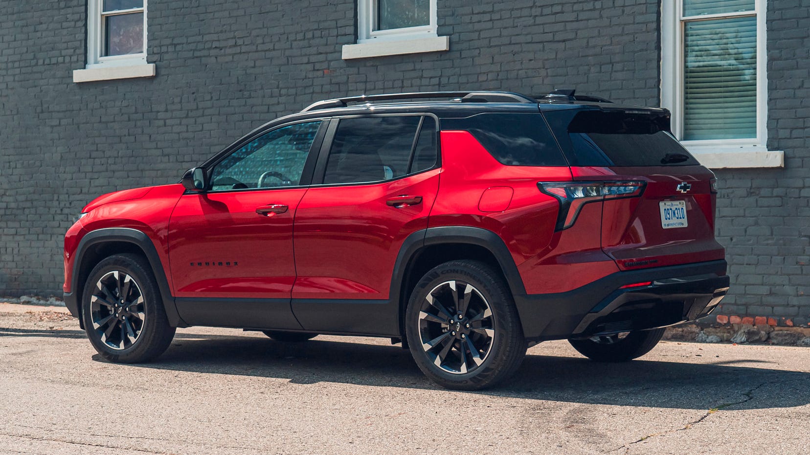 2025 Chevrolet Equinox Review, Pricing, and Specs