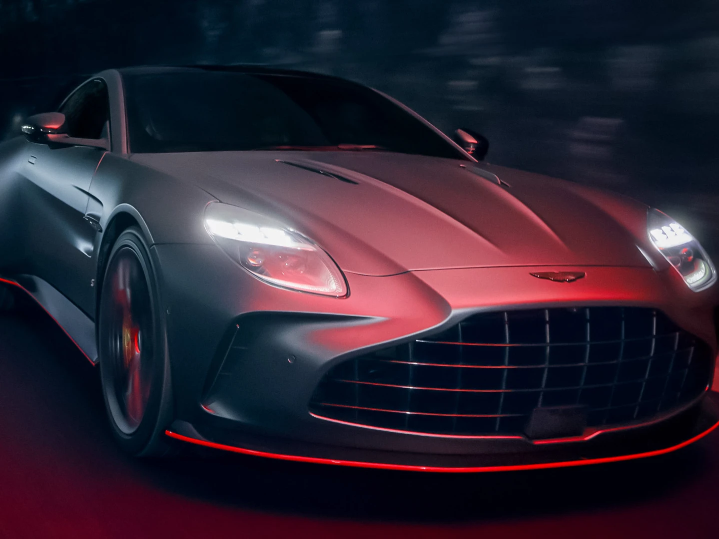 2025 Aston Martin Vantage S: 680 bg güçle geldi!