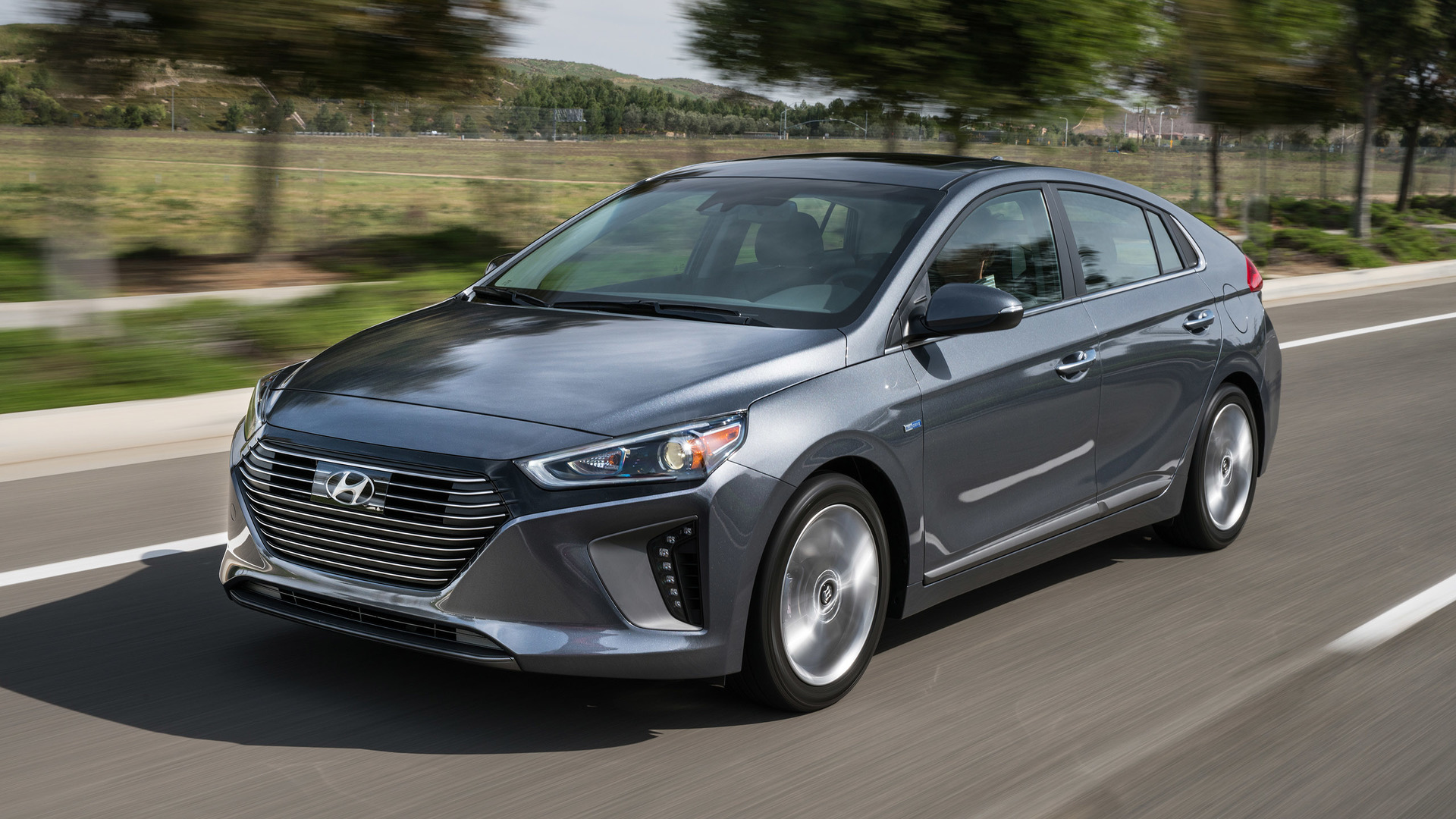 Hyundai Ioniq Hybrid Haberleri ve İncelemeleri | Motor1.com