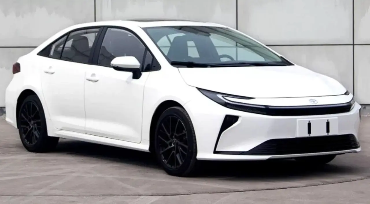 Toyota Corolla Yenileniyor, Makyajlı Tasarım Global Trendi Belirleyecek mi?
