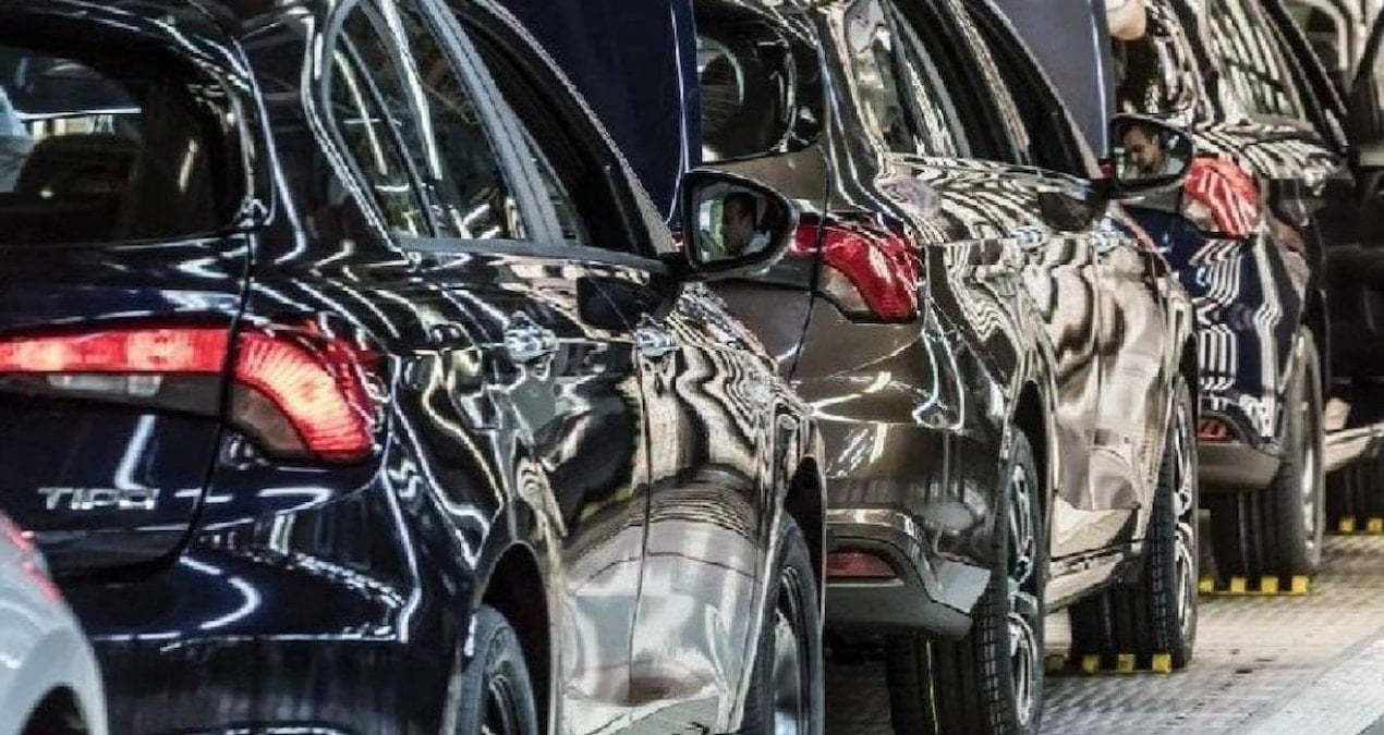 Yakıt Canavarı SUV ve Süper Sporlar, Range Rover’dan Lamborghini’ye Tüketim Rekortmenleri