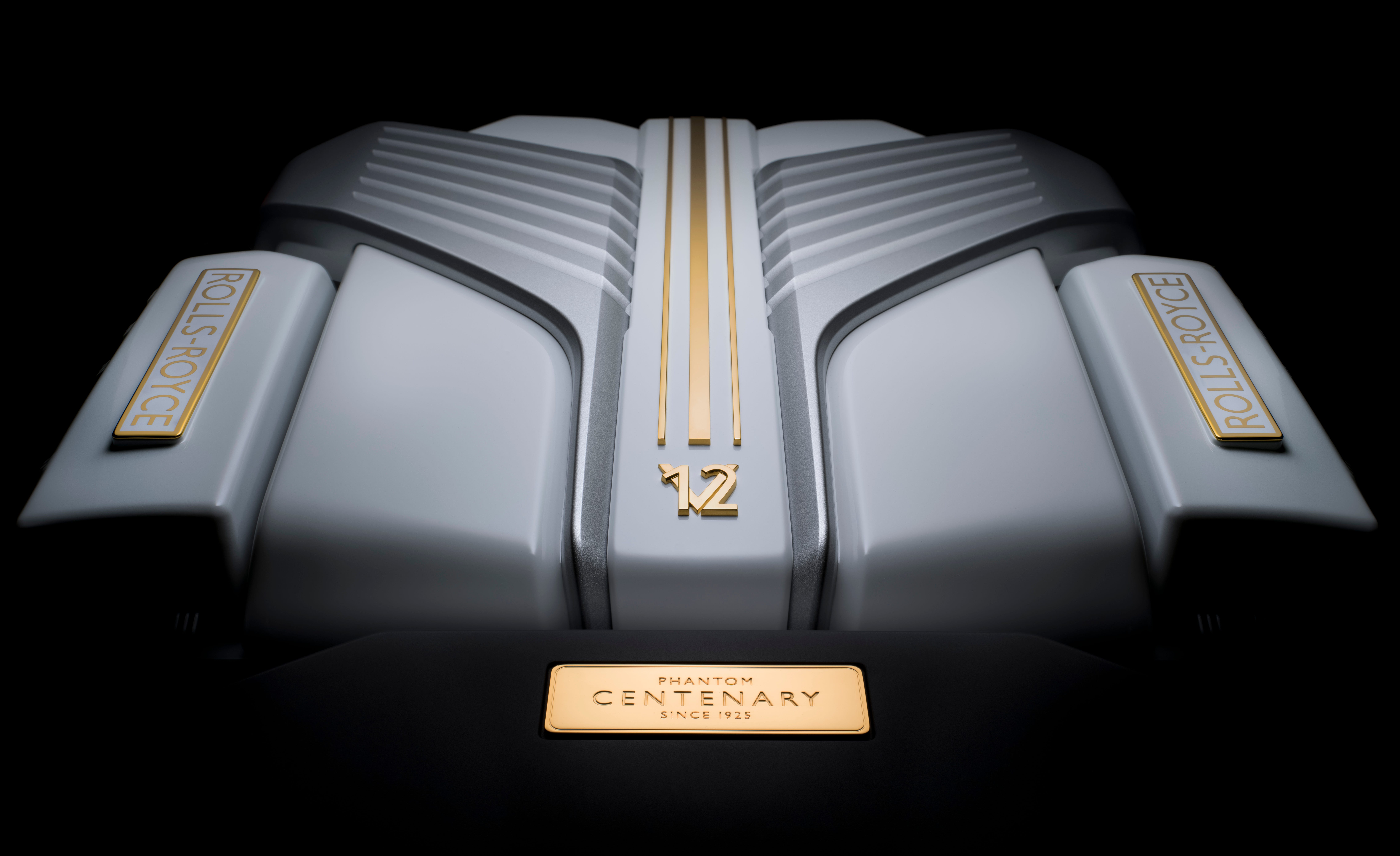 Rolls-Royce Phantom Wears Gold and Embroidery to Celebrate 100 Years