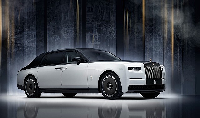 100 Yıllık Efsane Rolls-Royce Phantom’un Gizli Dünyası, Sadece 25 Kişiye Açılan Private Collection