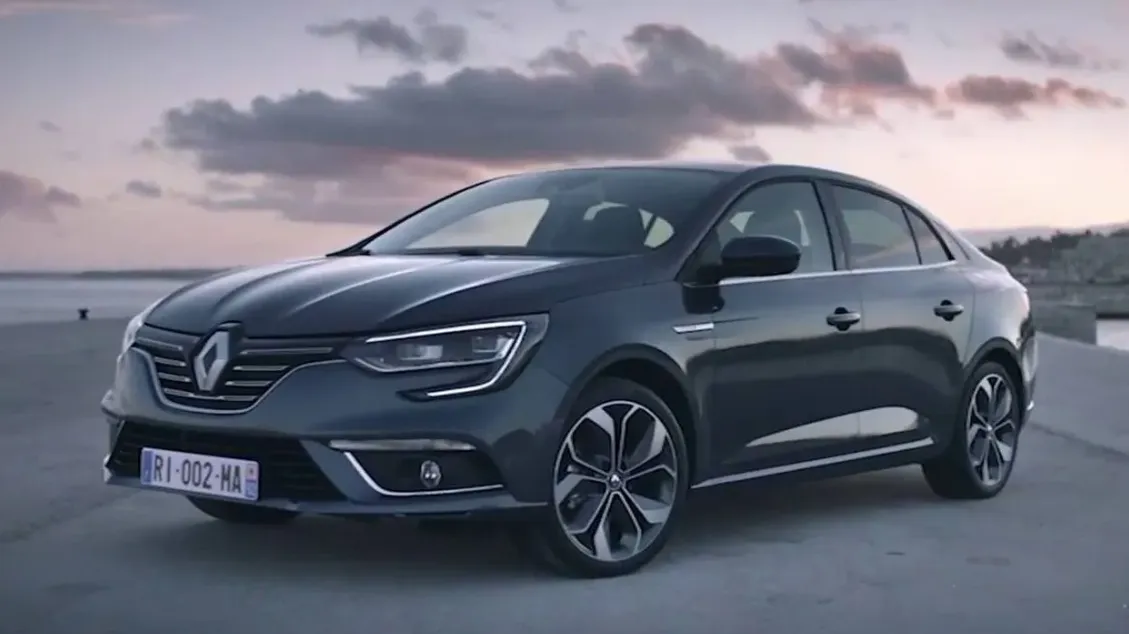 2024 model Renault Megan Sedan'da Zam Öncesi Uygun Fiyatlar! Düşük Faizli  Krediyle Satın Alma Seçeneği