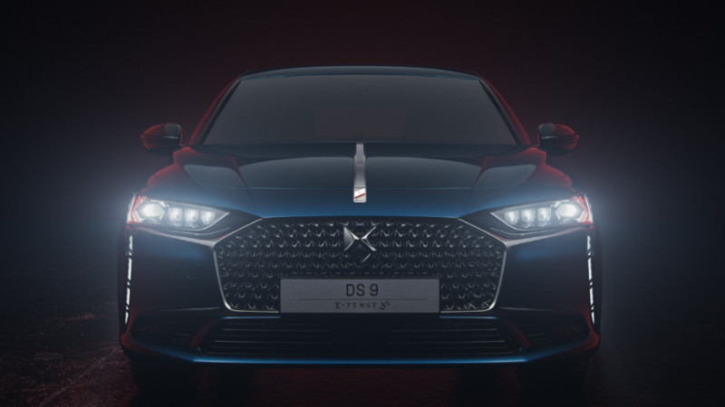 DS 9: Premium sedanların gücü adına!