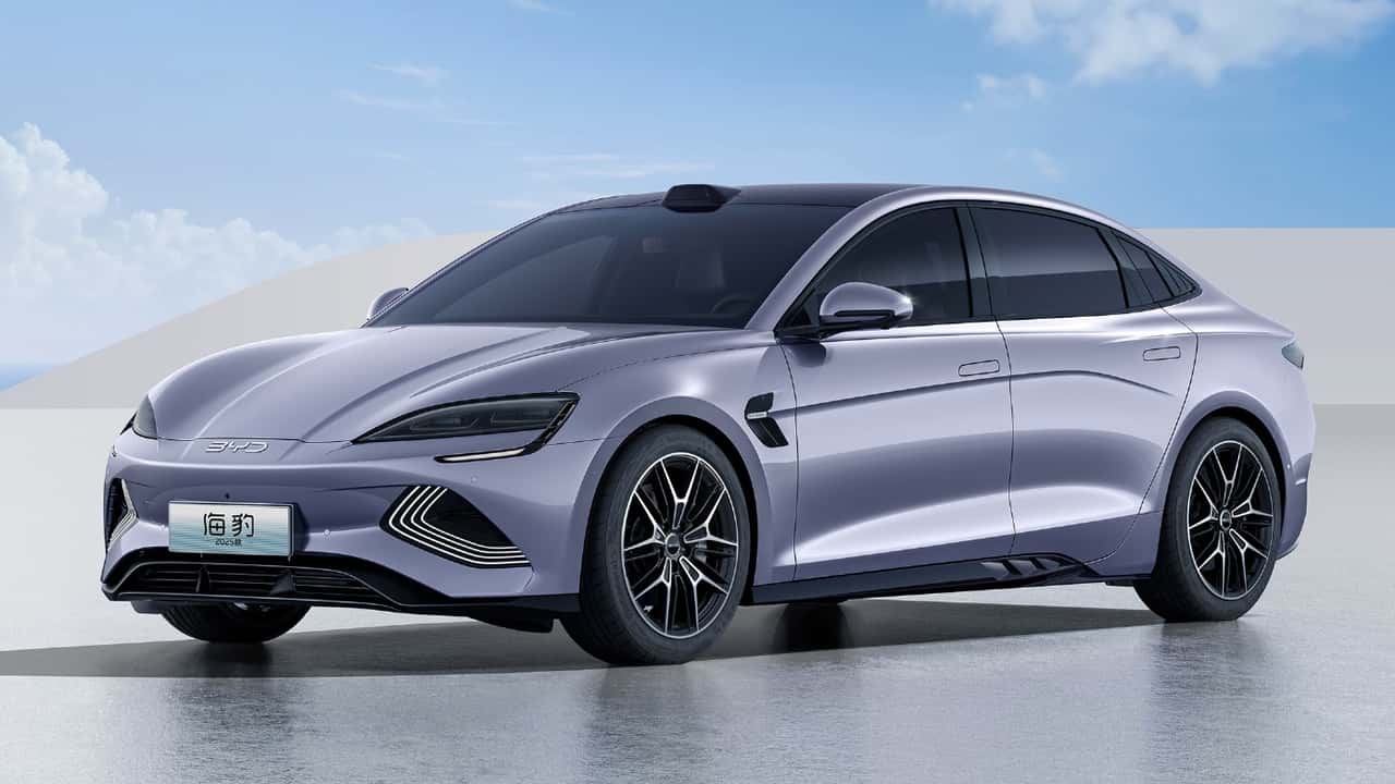 BYD, Seal'ı Çin pazarı için makyajladı