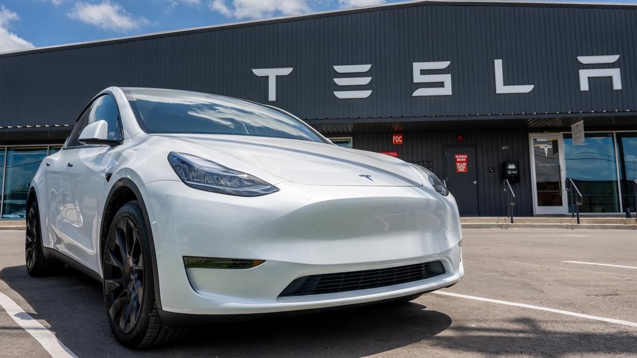 Tesla’dan 13 Bin Araç İçin Şok Geri Çağırma, Model 3 ve Model Y’de Gizli Güç Kaybı Riski!