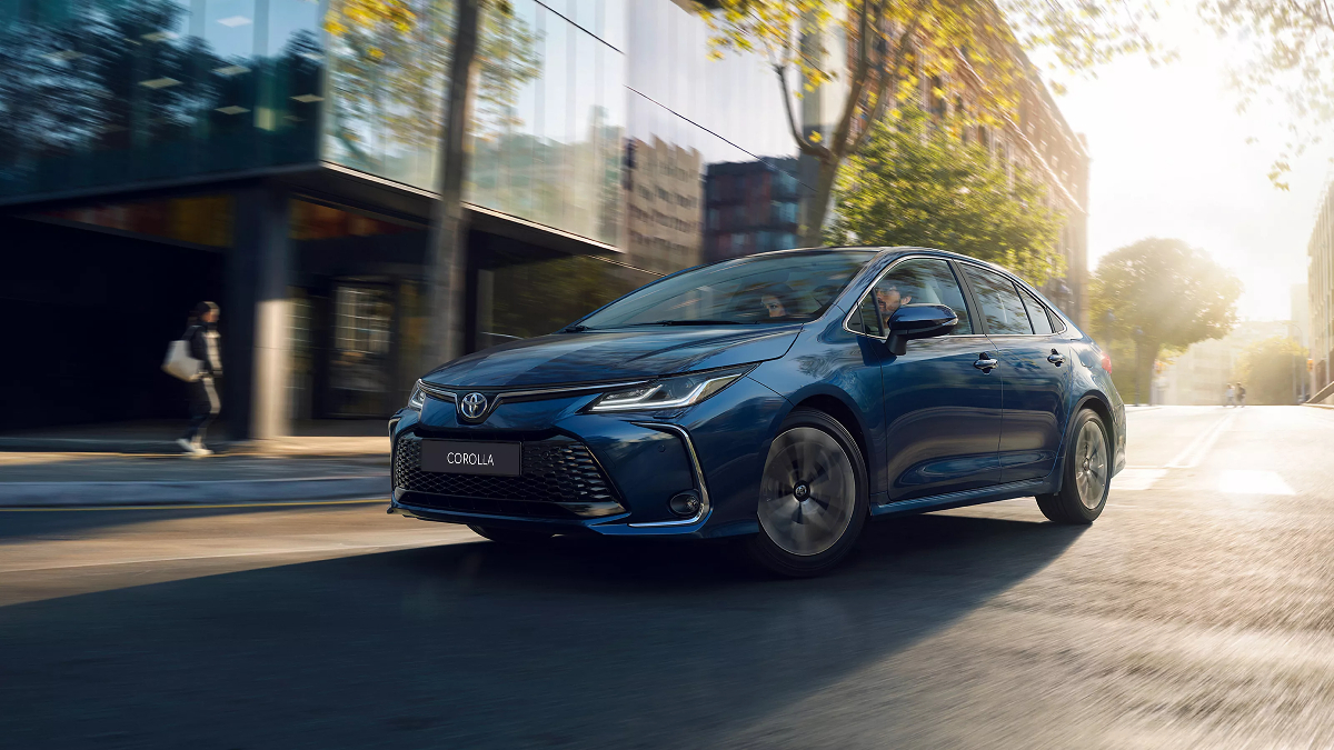 Toyota 394 Bin Aracını Geri Çağırıyor, Geri Görüş Kamerası Sürücüleri Tehlikeye Atabilir!