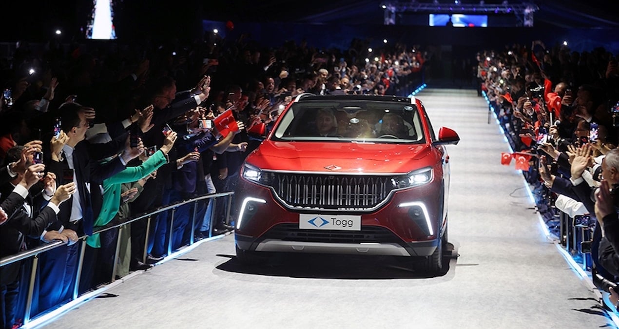 Yerli Otomobilin Avrupa Macerası Başladı, Almanya’da Türkiye’den Daha Ucuza Satılıyor!