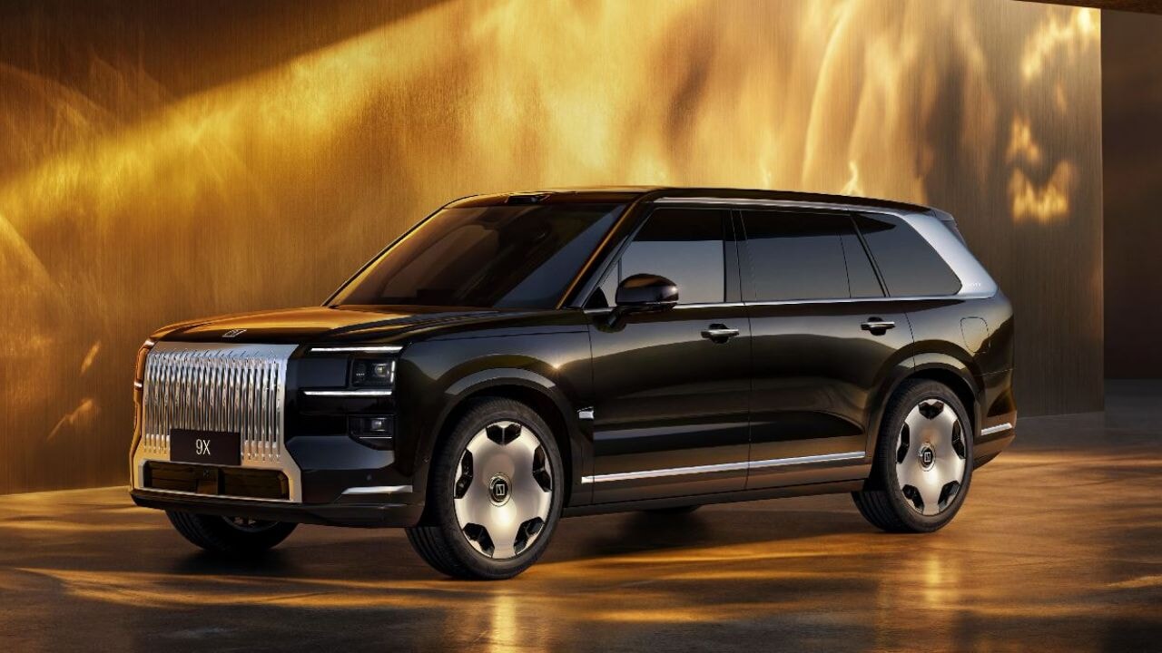 Zeekr 9X, Rolls-Royce’un Tahtına Göz Dikti, Lüks SUV’larda Fiyat/Performans Devrimi