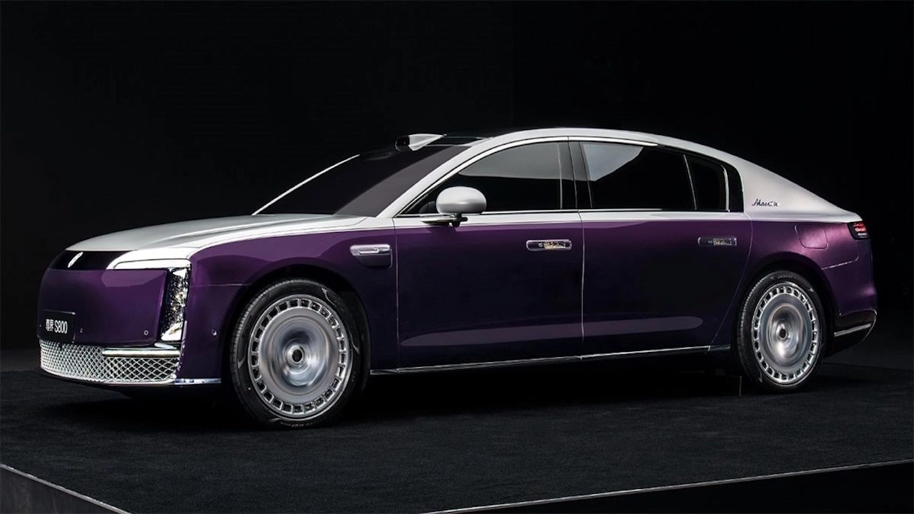 Huawei MAEXTRO S800’ün İç Mekanı Görüntülendi