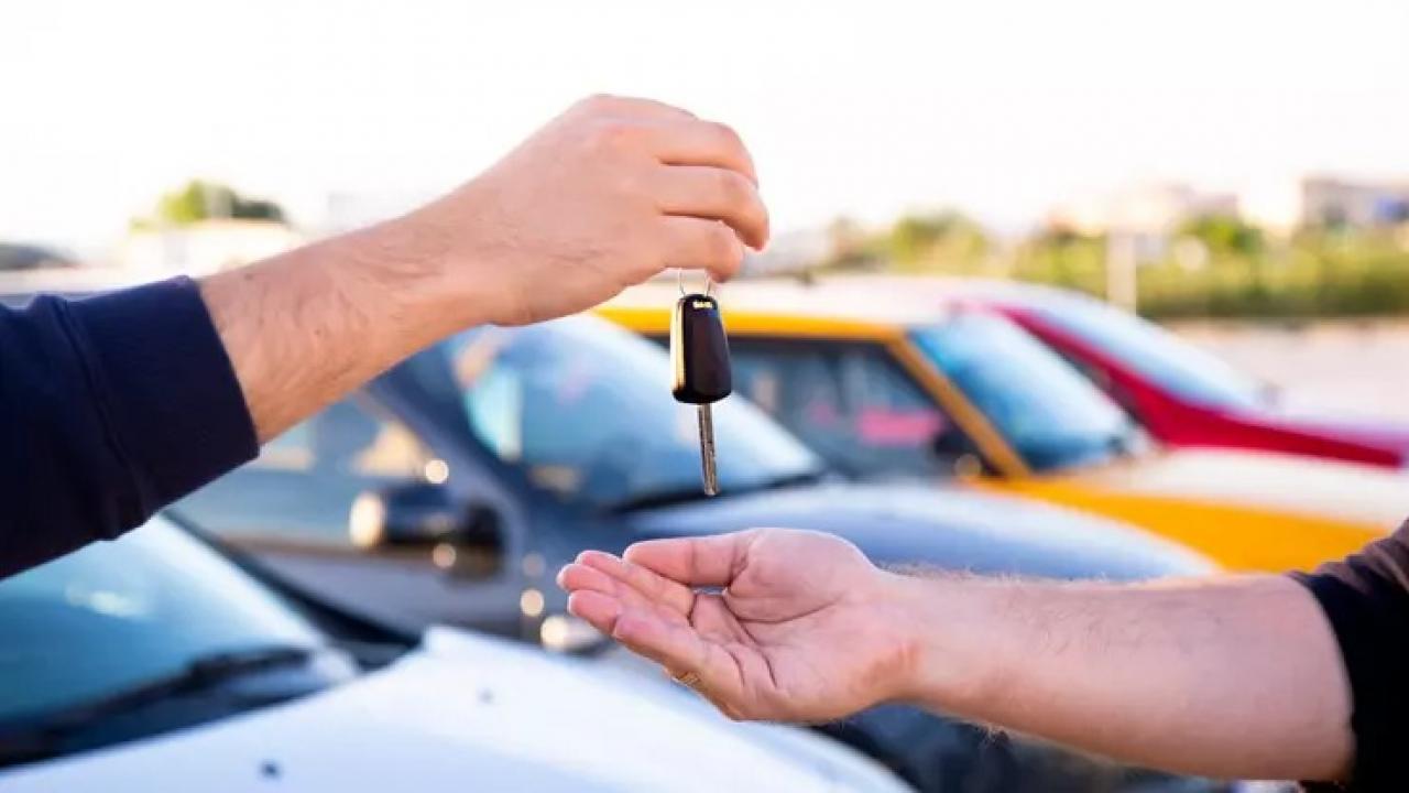 İkinci el araç satış yerleri kısa süreli trafik sigortası yapabilecek