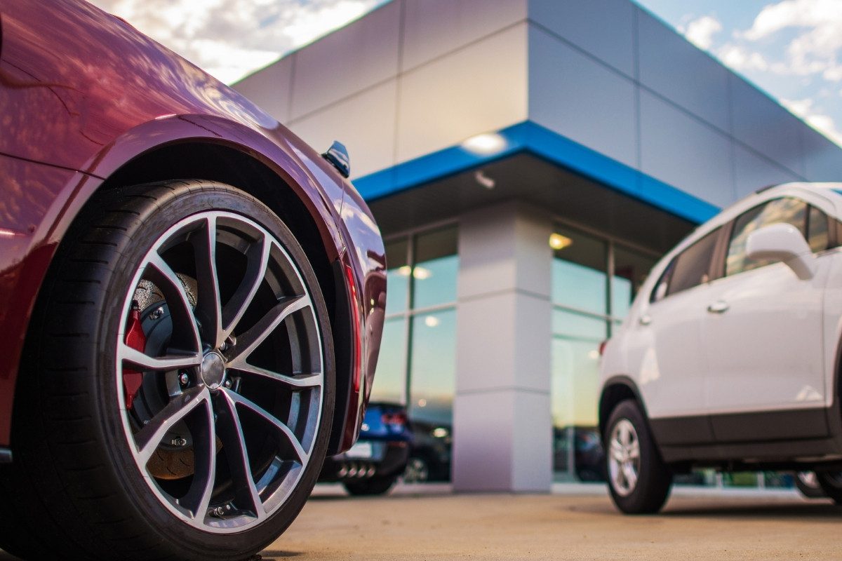 Otomotiv satışları rekor kırdı markalar kâr kayıpları yaşadı