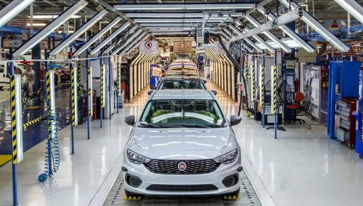 Tofaş, Çalışan Sayısını Yüzde 13 Azaltarak 4.593’e Düşürdü: 700 Kişi İşten Ayrıldı