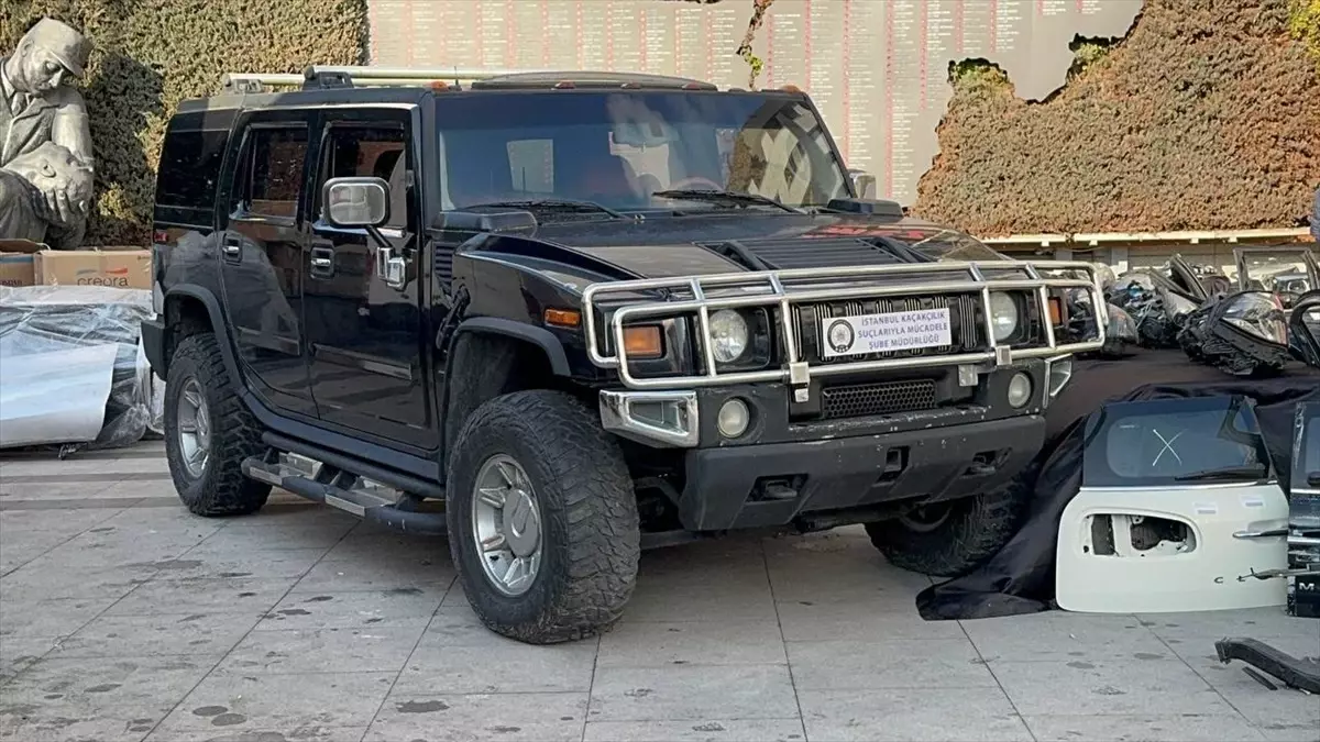 İstanbul’da 110 Milyon Avroluk Kaçak Oto Parçaları ve Çalıntı Araçlar Ele Geçirildi