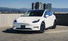 Tesla’nın “Actually Smart Summon” Özelliği NHTSA Tarafından İnceleniyor: 2.5 Milyon Araç Etkilenecek