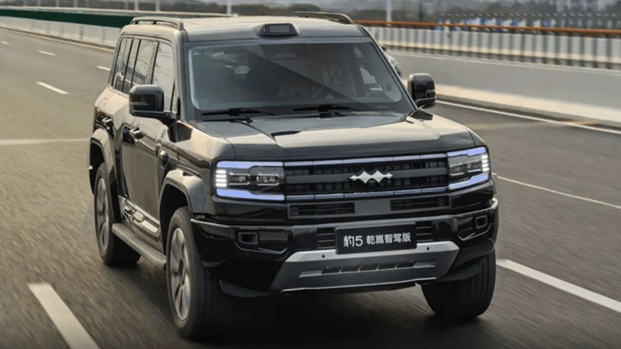 BYD ve Huawei Güçlerini Birleştirdi: Yeni Bao 5 Akıllı Sürüş Versiyonu Satışta!