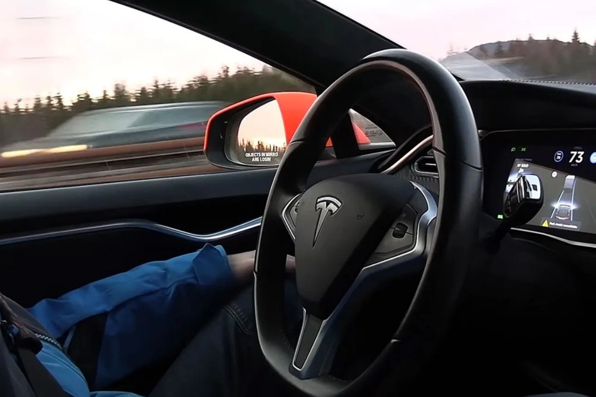 Tesla, 2023 Model Araçlarında Yazılım Sorunu Nedeniyle Geri Çağırma Başlattı!