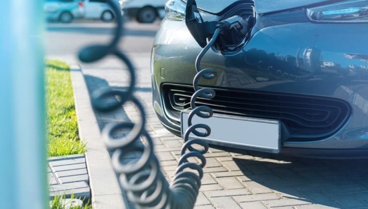 Türkiye’de Elektrikli Araçlar ve Şarj İstasyonları Sayısında Önemli Artış!