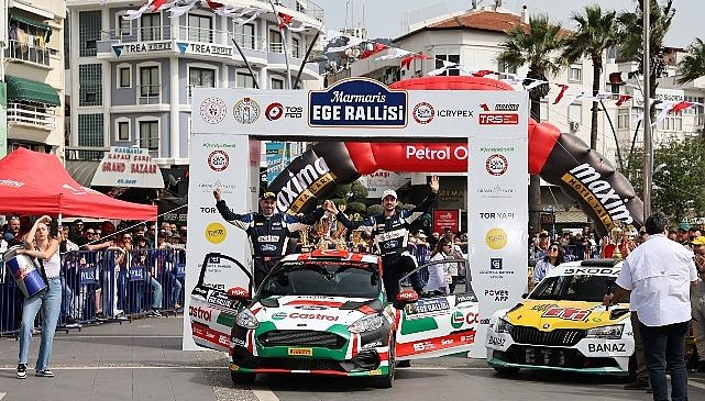 Castrol Ford Team Türkiye, Ege Rallisi’nde Podyumda!