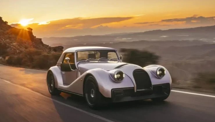Morgan’ın Yeni Amiral Gemisi Supersport Tanıtıldı, Hız ve Geleneksel Tasarım Bir Arada