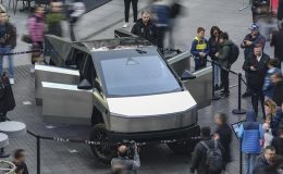 Tesla Cybertruck Modellerini Geri Çağırıyor